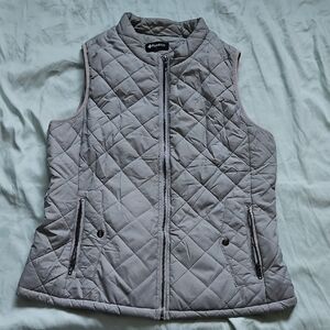 Fuinloth Quilted Vest in Light Gray, Size L